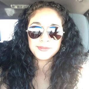 Meet your Posher, Delma